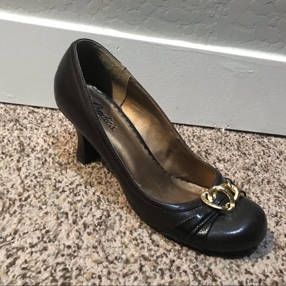 🎉2/$5🎉 Candies brown heels